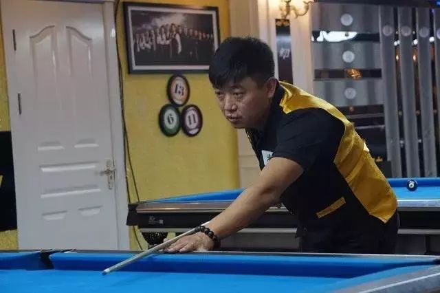 赛事的裁判 赛事的裁判