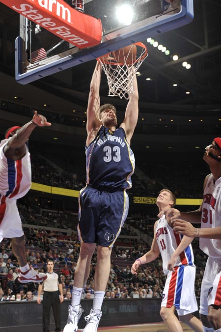 对于女队运 对于女队运