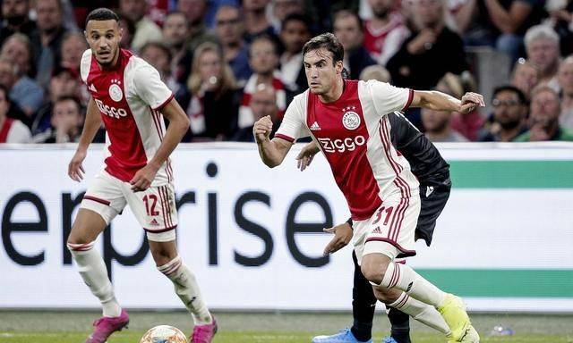 去年某场比 去年某场比