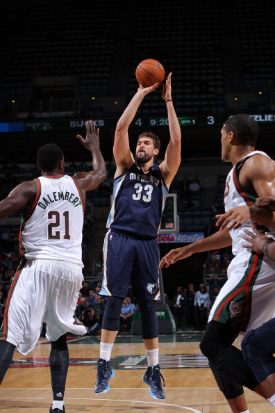 内收中场 内收中场